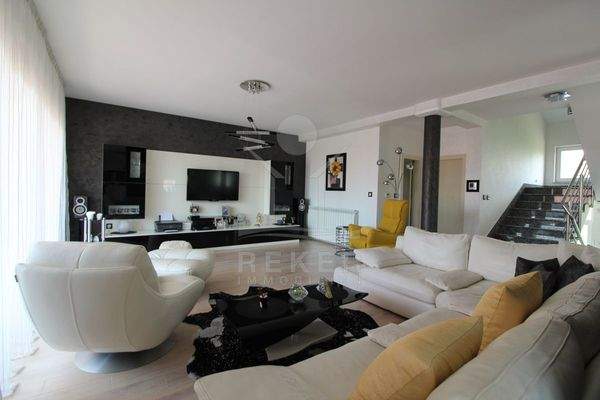 Das Interieur bildet ein wahres Wohnparadies