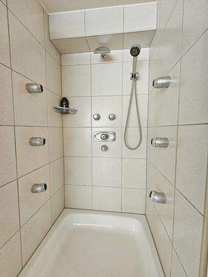 KG-Wellness_Dusche_b