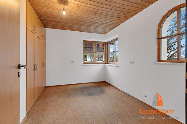 Separate Garderobe im Eingangsbereich 