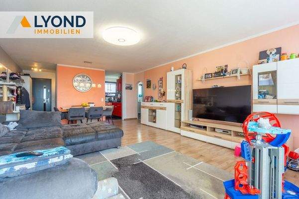 Wohn- und Essbereich 