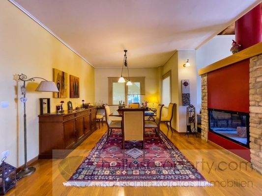 img_6bc6ee72-63e5-415b-92f8-0f719f506317