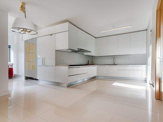 Essplatz + Küche (SOLL-ZUSTAND)