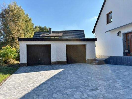Doppelgarage