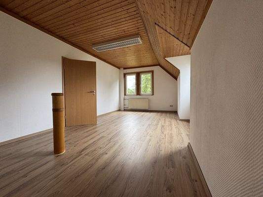 Wohnung Altbau 1. Etage 2024.013