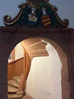 historischer Treppenaufgang 3.jpg