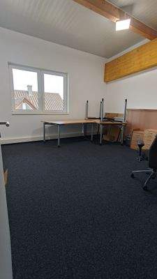 Heller Büroraum