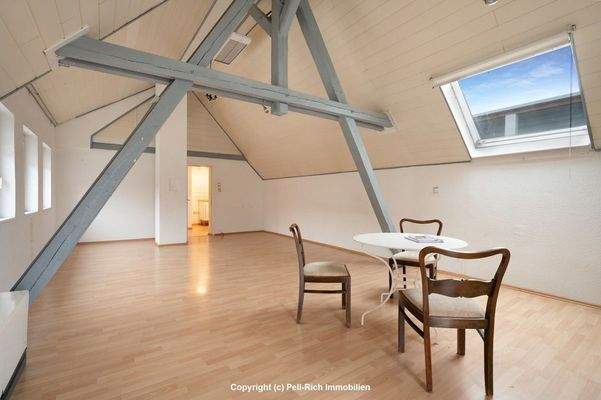 Wohn- Esszimmer (Rückgebäude)