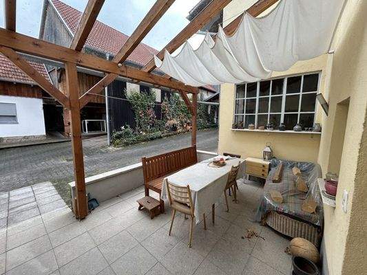 überdachter Freisitz