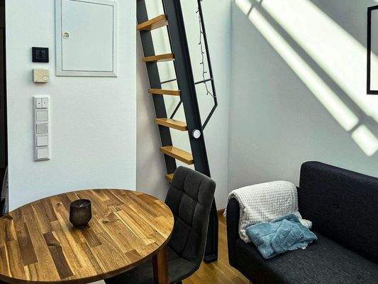 Treppe zum oberen Wohnbereich