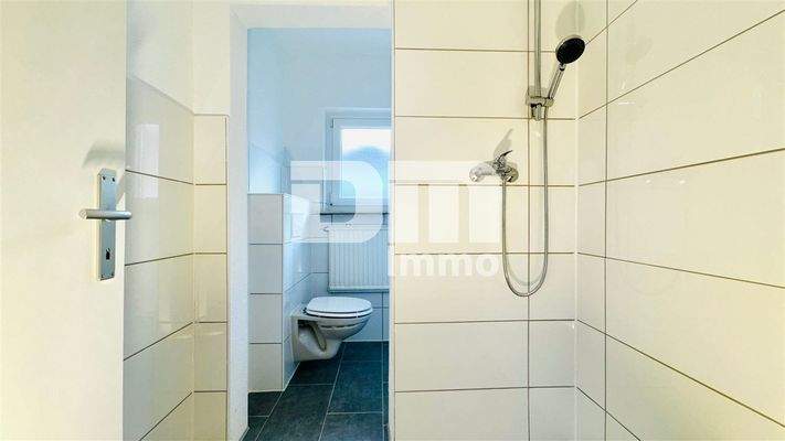 EG Badezimmer 1 / Dusche ebenerdig