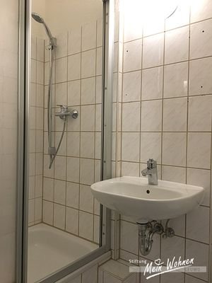 Bad mit Dusche