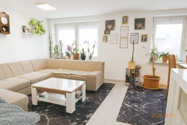 Wohnzimmer Wohnung 2