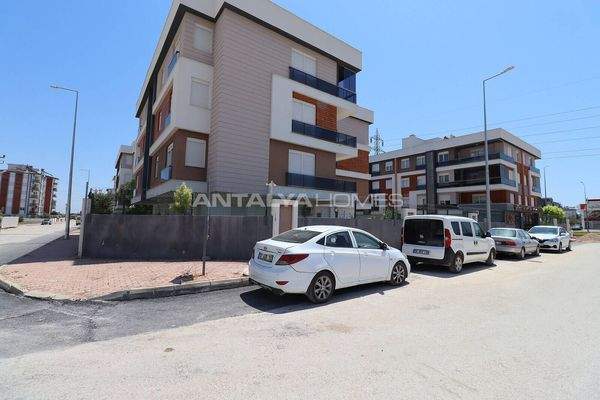 2-Bedroom Furnished Apartment in Antalya Kepez
