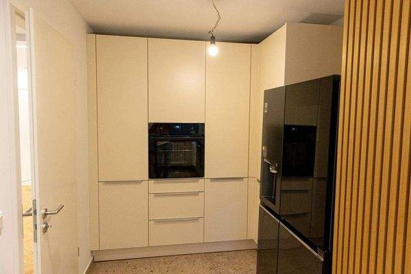 Blick hintere Teil der EBK.jpg