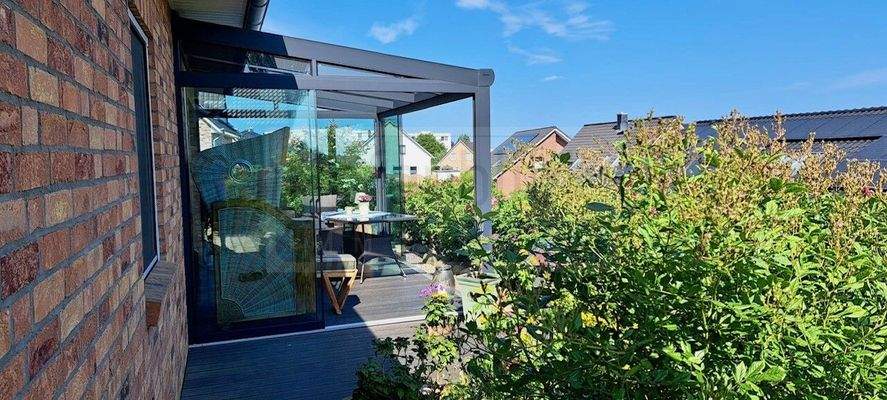 Wintergarten mit Meerblick