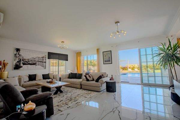 Sea-View-Villa-in-Hurghada  (18).jpeg