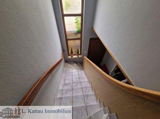 Treppenaufgang zur Betriebsleiterwohnung