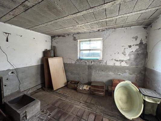 Lager im Nebengebäude 