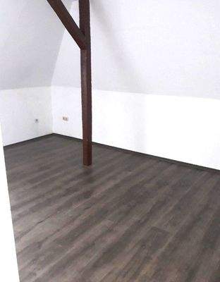 Anton-Müller 1_2.OG links 6.jpg