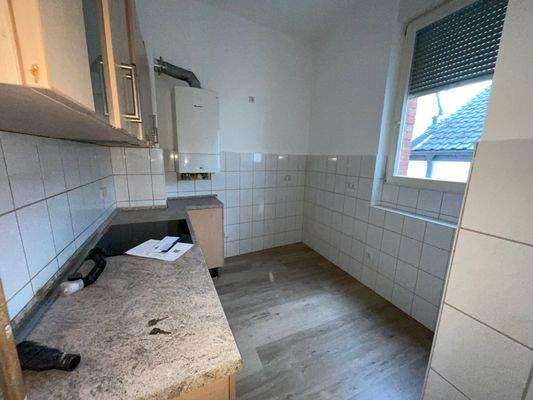 Küche 2. OG rechts Ansicht 2.JPG