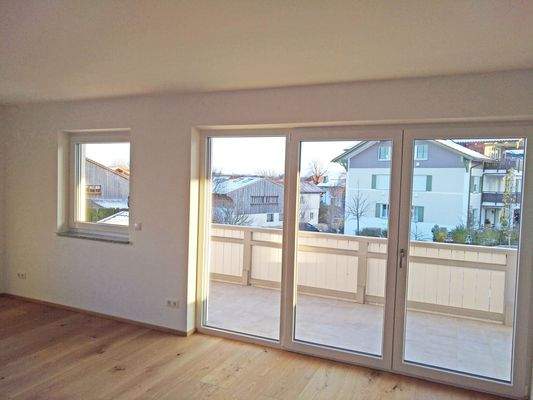 Fensterfront im Wohnzimmer