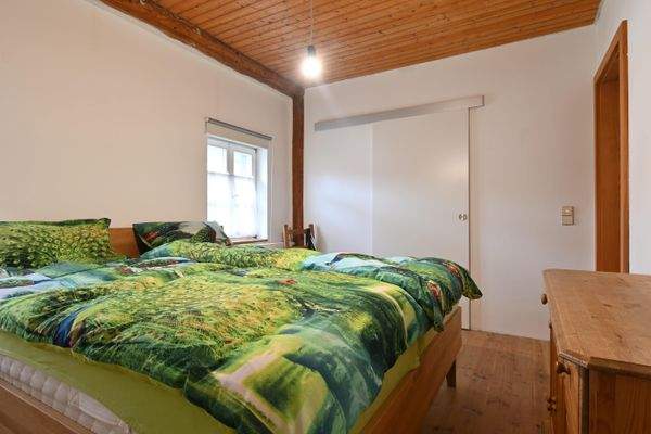 DG Schlafzimmer Hauptwohnung