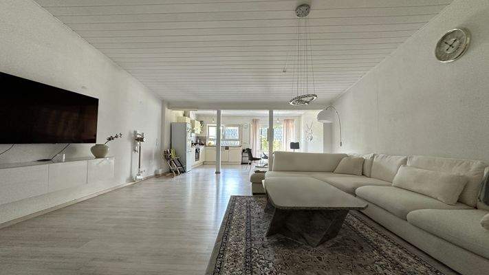 Wohn-/Esszimmer (EG)