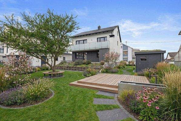 Beispielfoto - neue Fassadengestaltung / neuer Gar