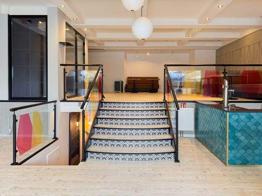 Aufgang zur Empore.jpg