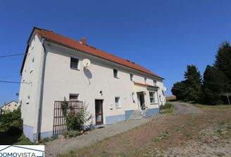 2. Blick auf das Wohnhaus