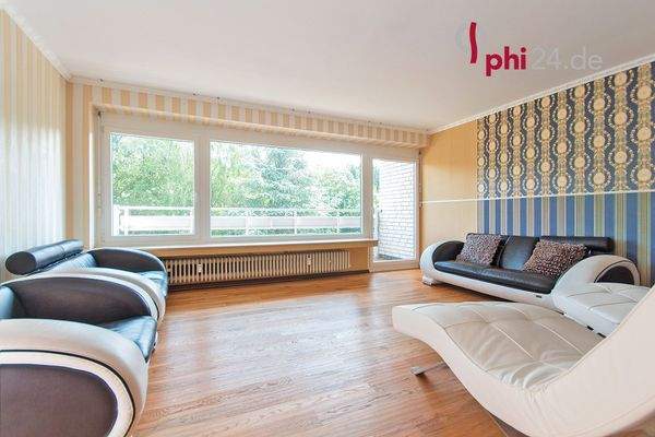 Wohnzimmer 5,20 m x 4,75 m