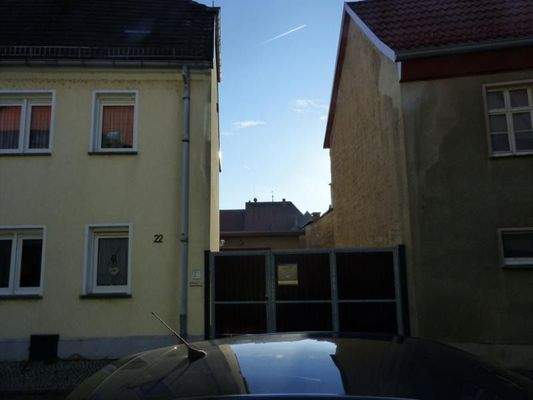 Zufahrt zum Grundstück 