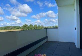 ..im 1. und 2. Obergeschoss mit Balkon..