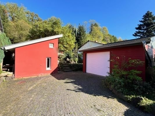 Ansicht seitl. Nebenhaus und Garage