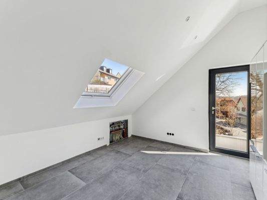 Ankleidezimmer und Büro DG _2