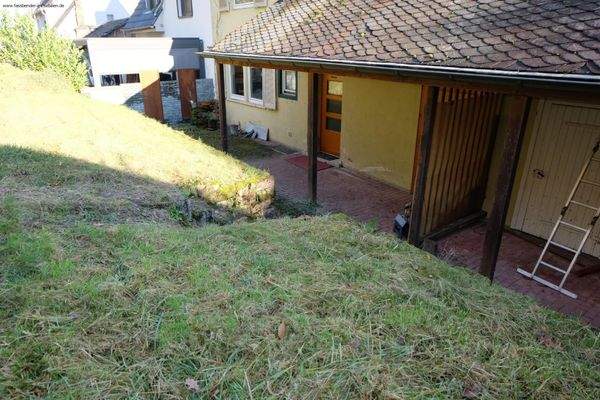 teilüberdachter Freisitz