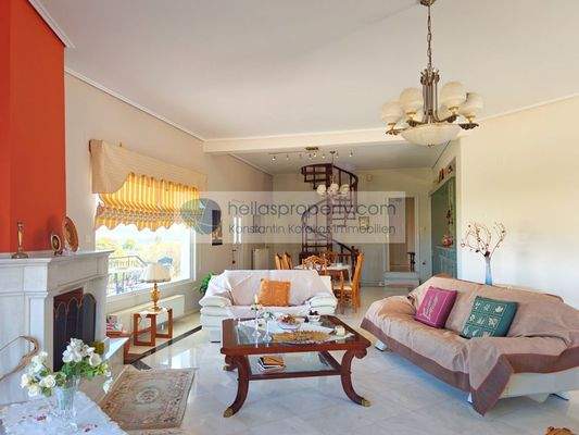 14b61627ac77402f80f695c321456b97-original