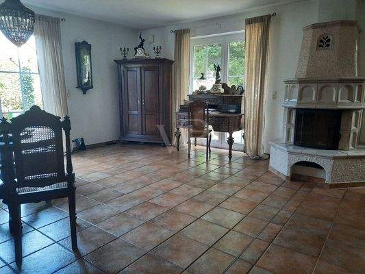 EG Wohnzimmerbereich 02 mit Kamin