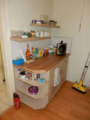 Kl. hinterer Raum - Teeküche.JPG