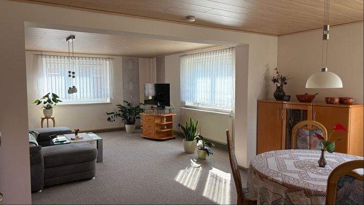 Wohn- und Essbereich