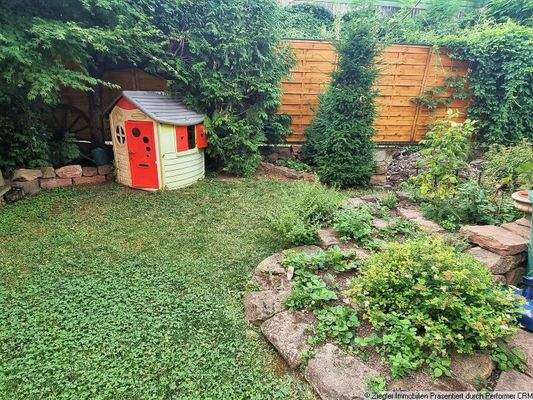 02 Außenansicht Garten, vorderer Teil