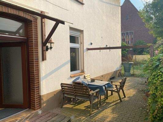 Terrasse im rückwärtigen Bereich