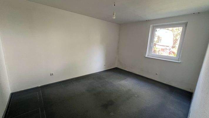 Schlafzimmer Gartenseite