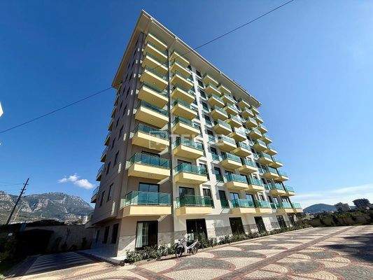 Sea Views Apartments in a Complex in Alanya