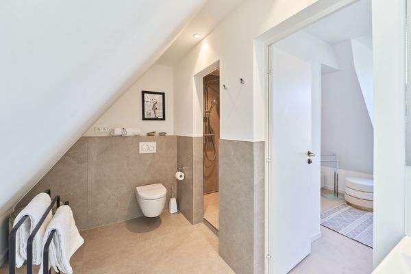 modernes Duschbad im OG Haus Ludwig 