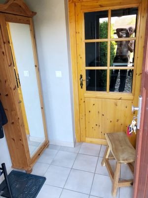 Eingang-Garderobe