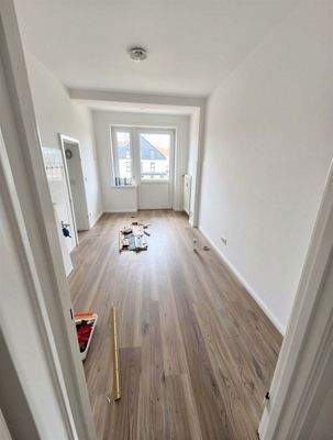 Küche mit Balkonzugang - (KI generiert)