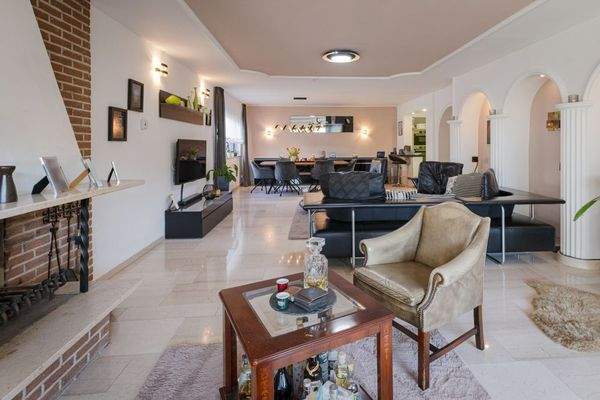 Teilansicht Wohn-/Essbereich EG