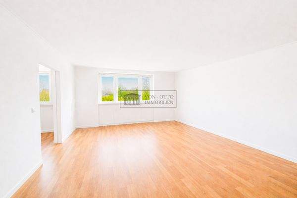 Großzügiges Wohnzimmer