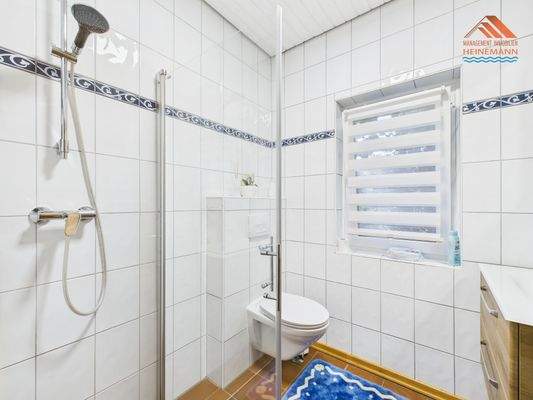 EG - Gäste WC mit Dusche